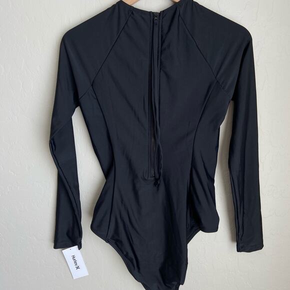 NEW Hurley quick dry long sleeve rash guard surf suit medium - Picture 8 of 13